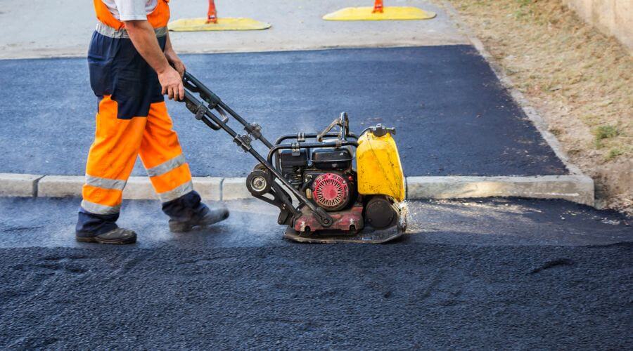 Expert Emergency Roof Repairs services in Linden, CA